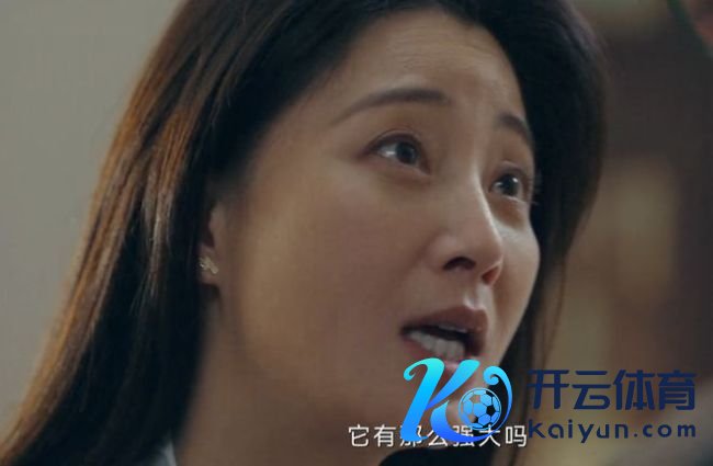 上央视还敢放诞不羁地“开车”？《小老婆》怕是国产剧的第一东说念主